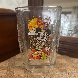 DISNEY Vintage McDonalds Mickey‎ Mouse Animal Kingdom 2000 Drinking Glass